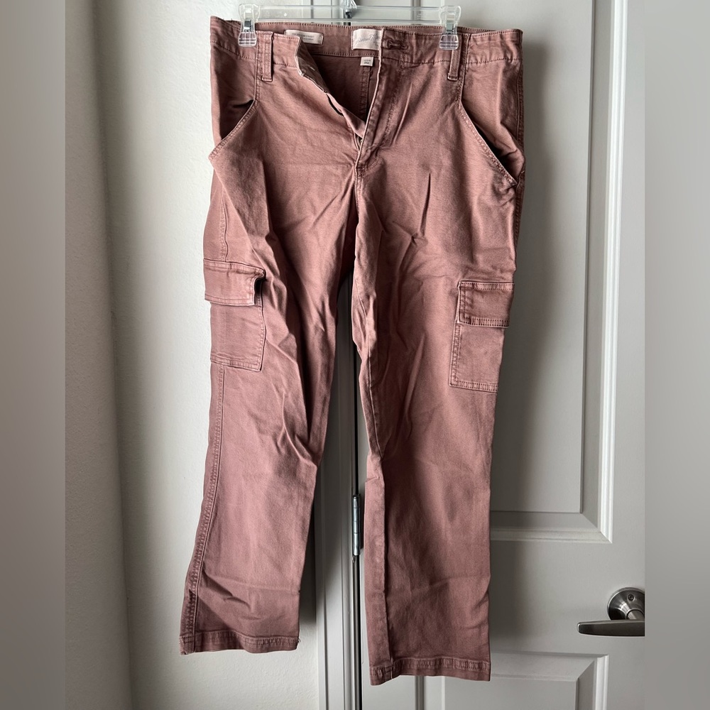 Universal Thread Cargo pants